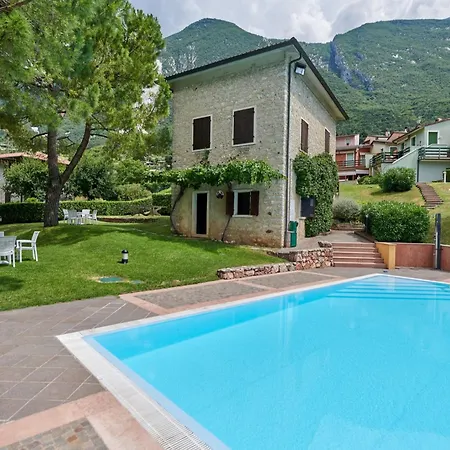 Apartman La Casetta Panoramic & Pool By Gardenjoy *
